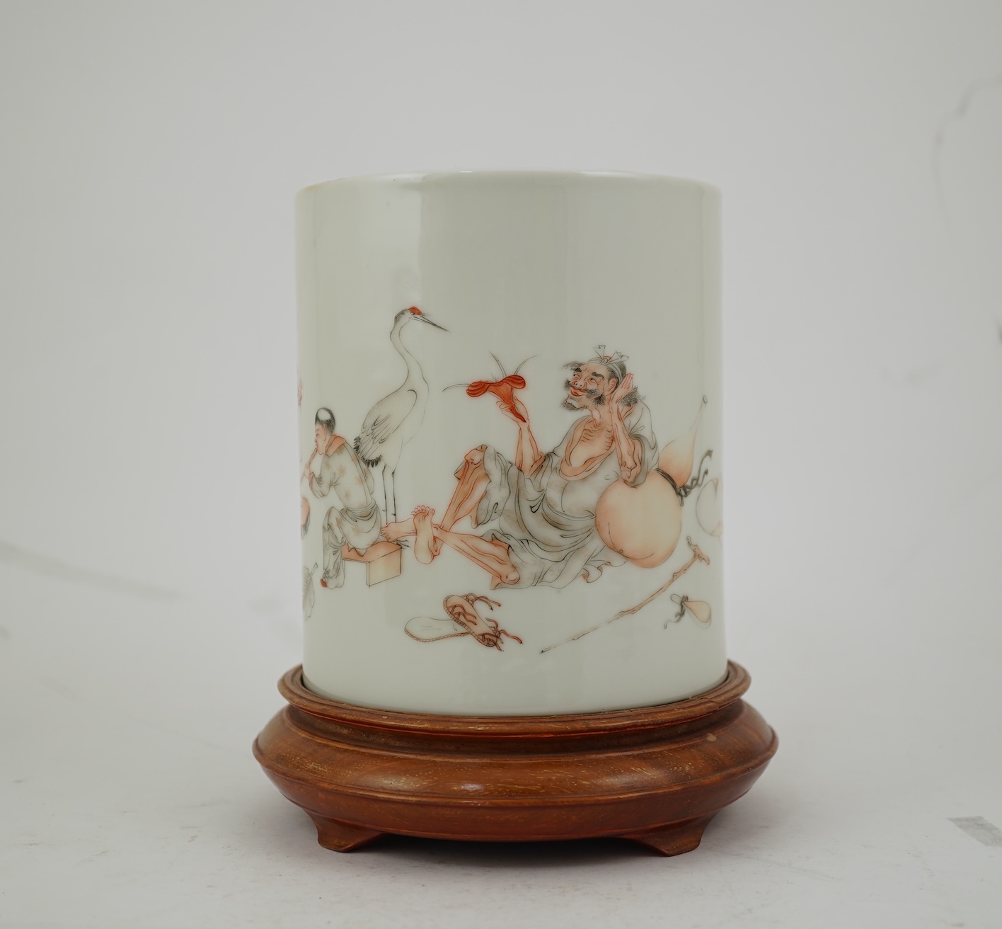 A Chinese enamelled porcelain ‘Li Tieguai’ brushpot, bitong, Republic period